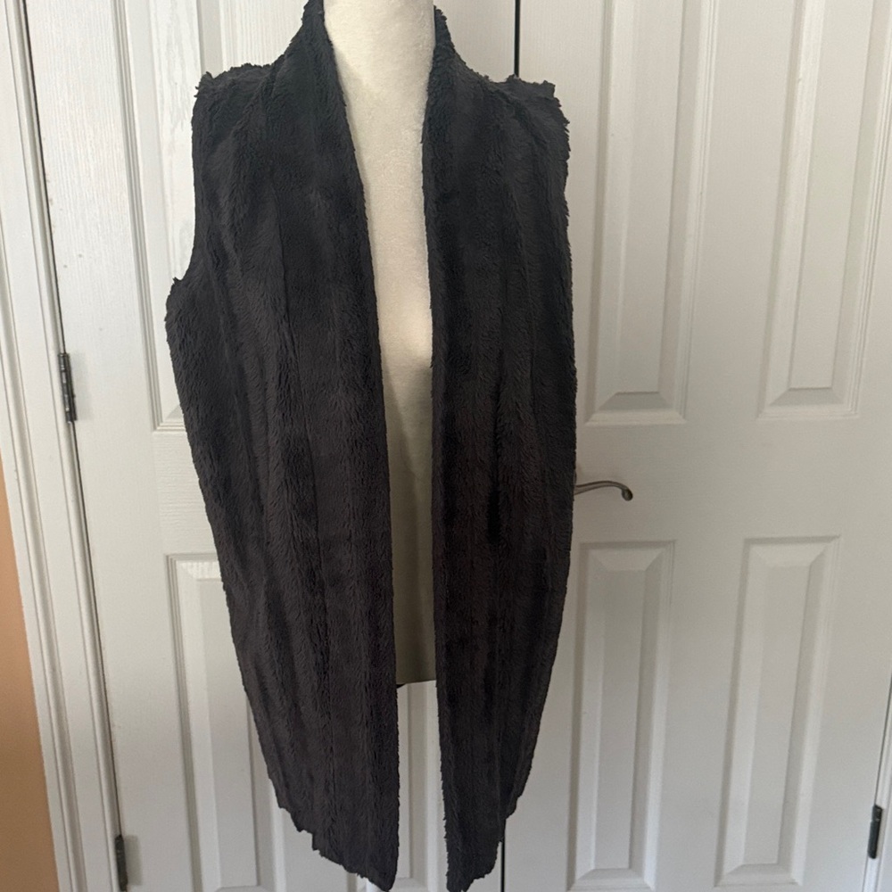 Women's Gray Faux Fur Vest